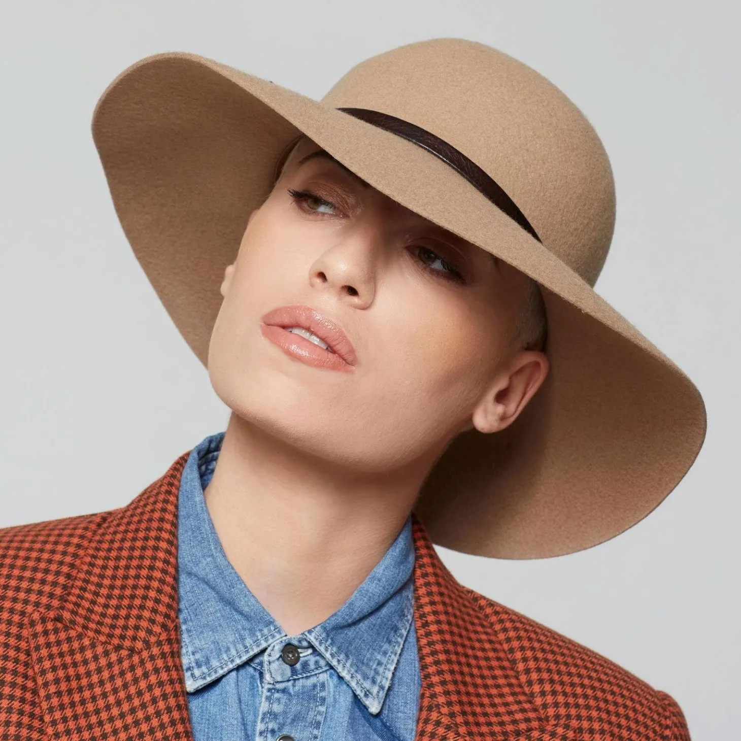 as_cappello_as_eh_cappell_5-2.webp AS98 CAPPELLO AS98 E23-H04007 CAPPELLO BEIGE