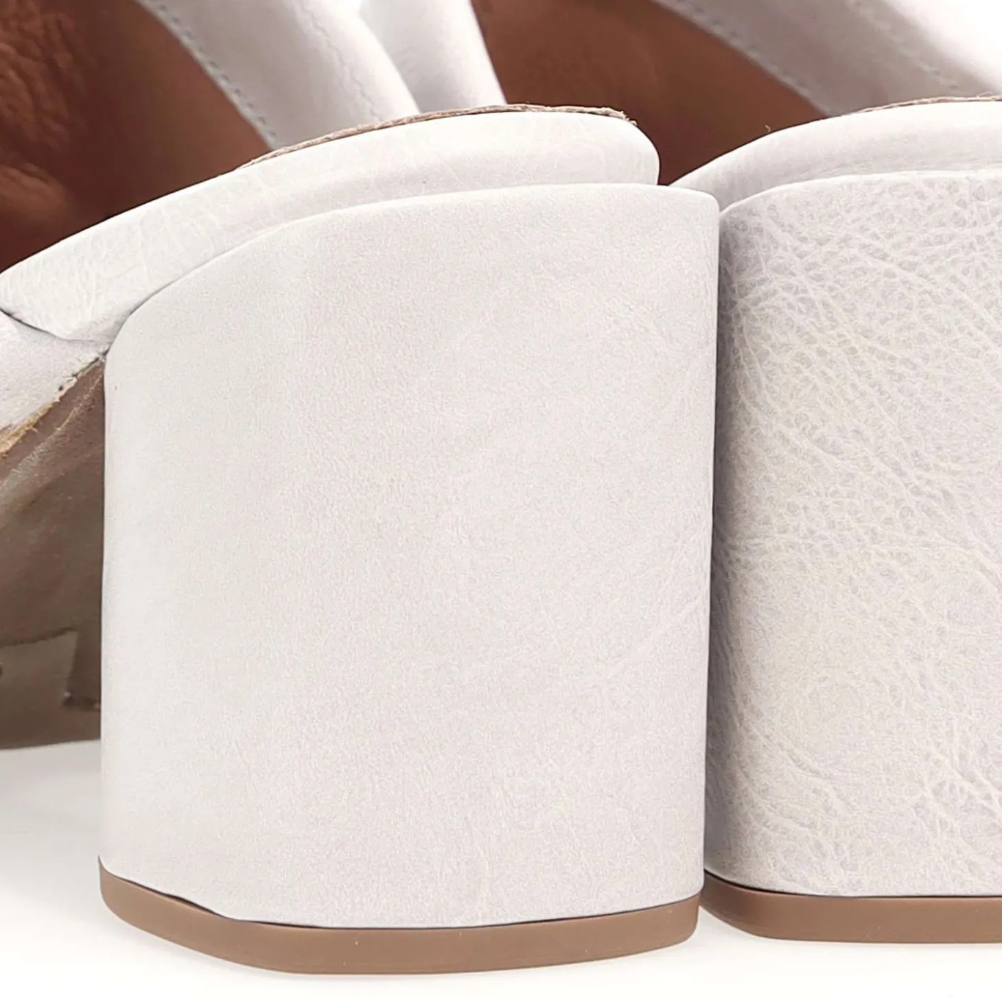 as_enia_ea_mules_ice_9.webp AS98 ENIA E23-A98112 MULES ICE