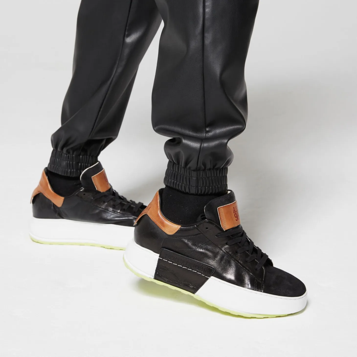 as_hifi_man_iz_scarpa_ner_8.webp AS98 HIFI MAN I23-Z03104 SCARPA NERO