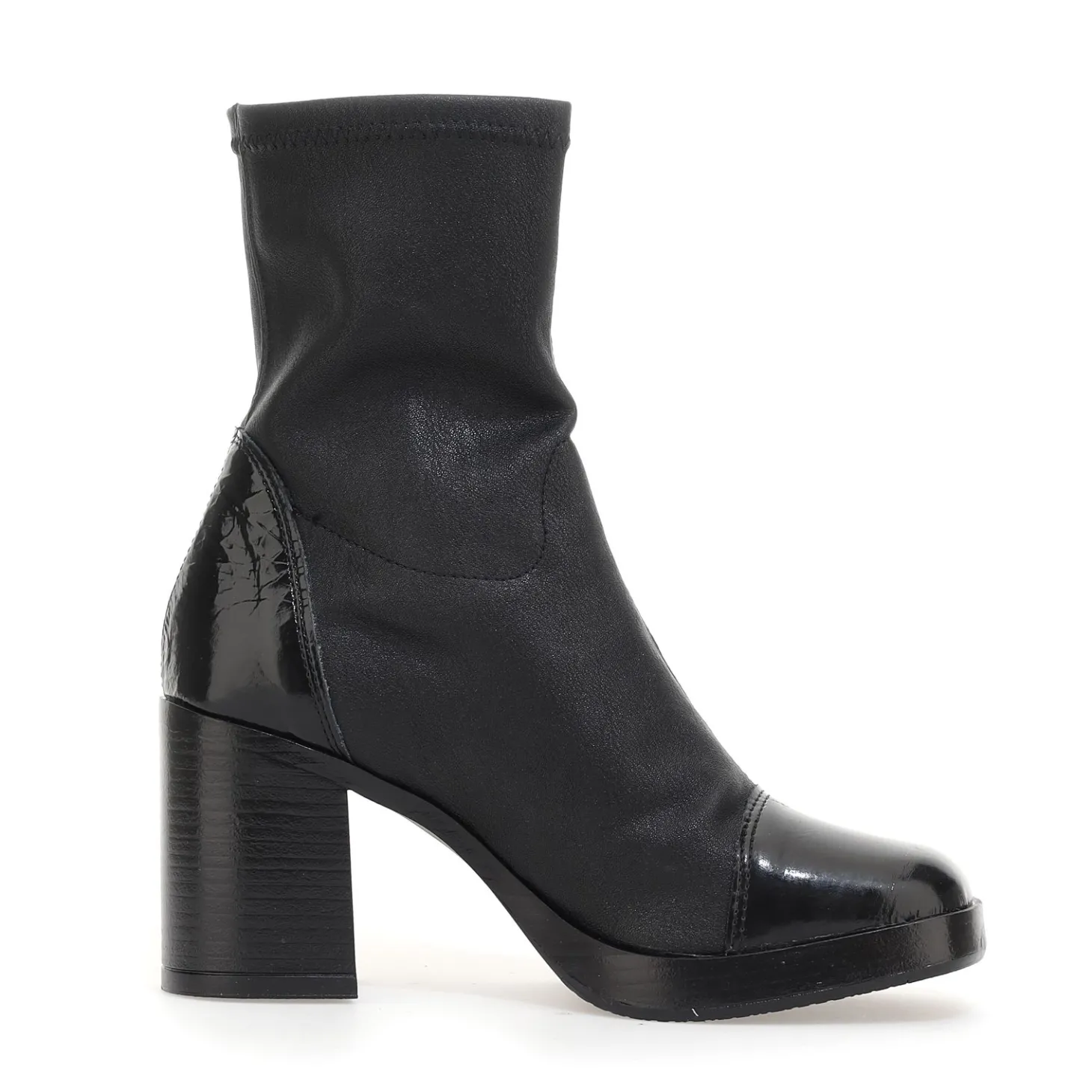 mjus_micaela_ip_stivalett_3.webp MJUS MICAELA I24-P96207 STIVALETTI NERO
